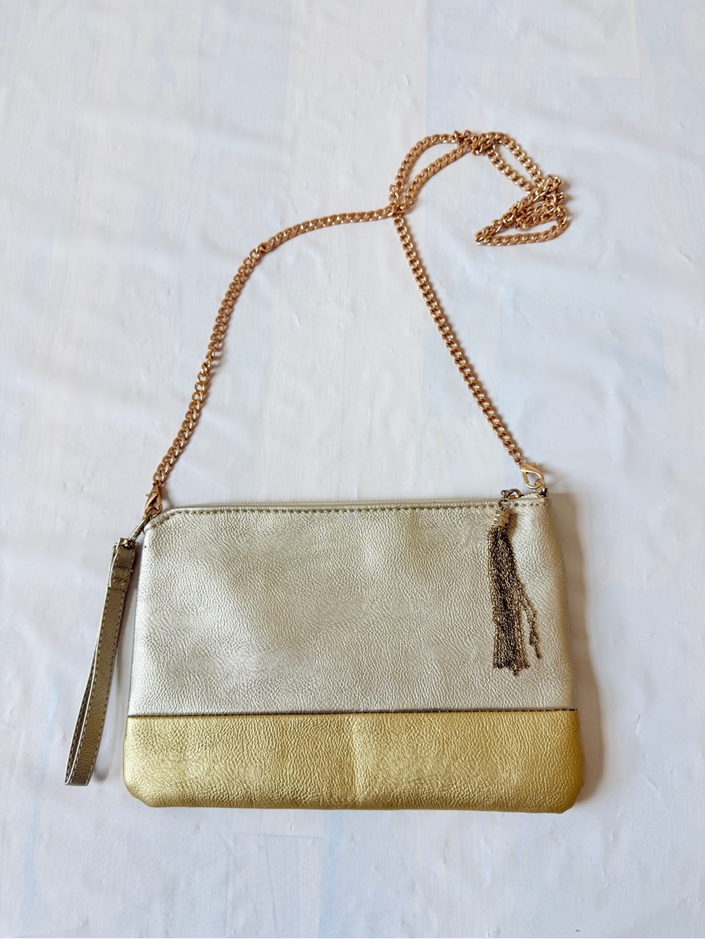 Gold Metallic Convertible Crossbody Clutch Bag Wristlet Two Tone Tassel 3-in-1